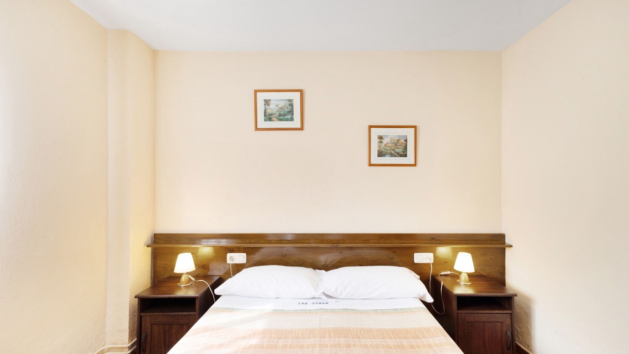 Photo of Bedroom in Sagas