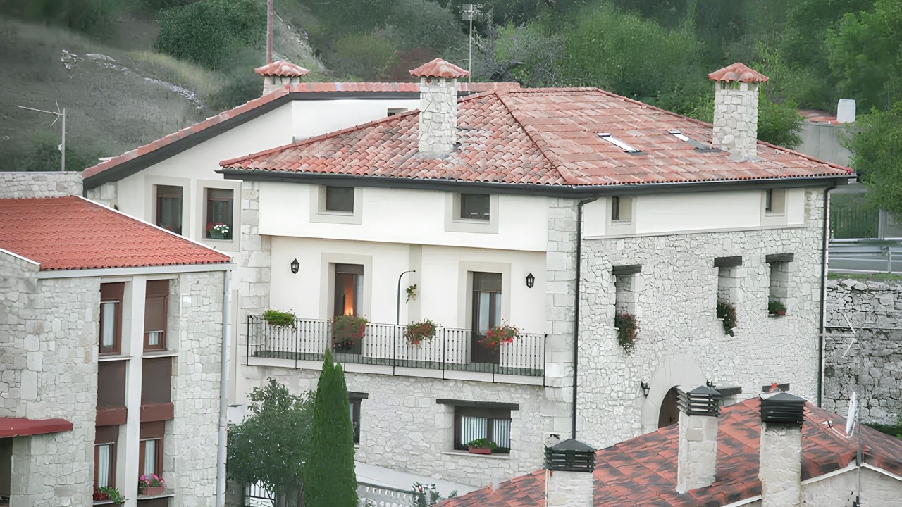 Photo of Others in Puente-Arenas
