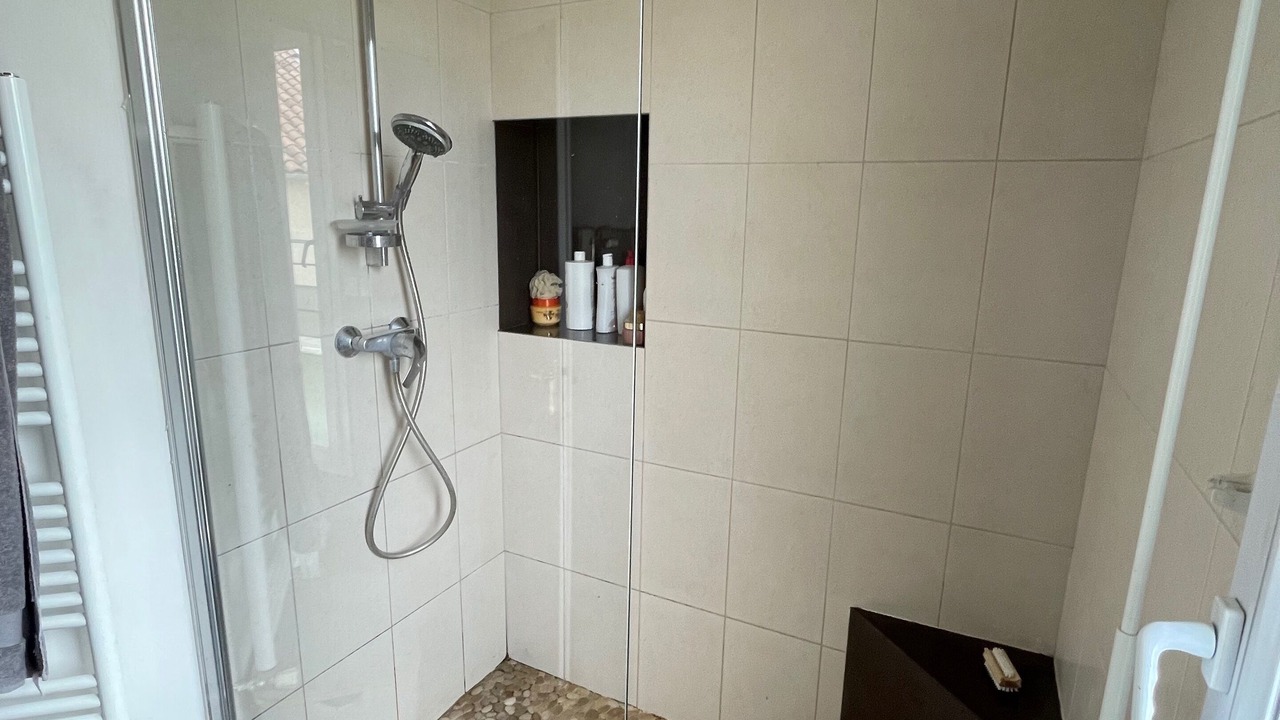 Photo of Bathroom in Tassin-la-Demi-Lune