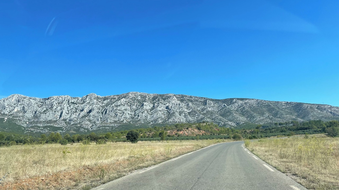 Photo of Others in Puyloubier