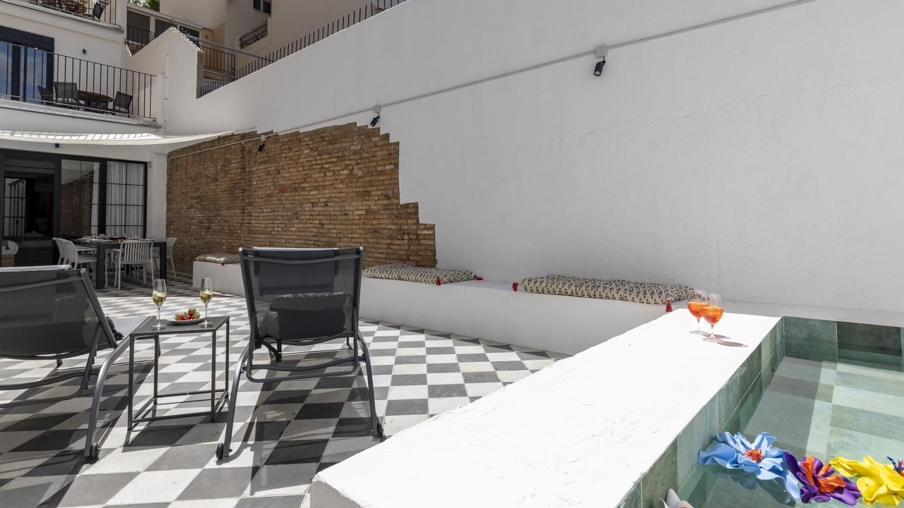 Photo of Outdoor in Patraix