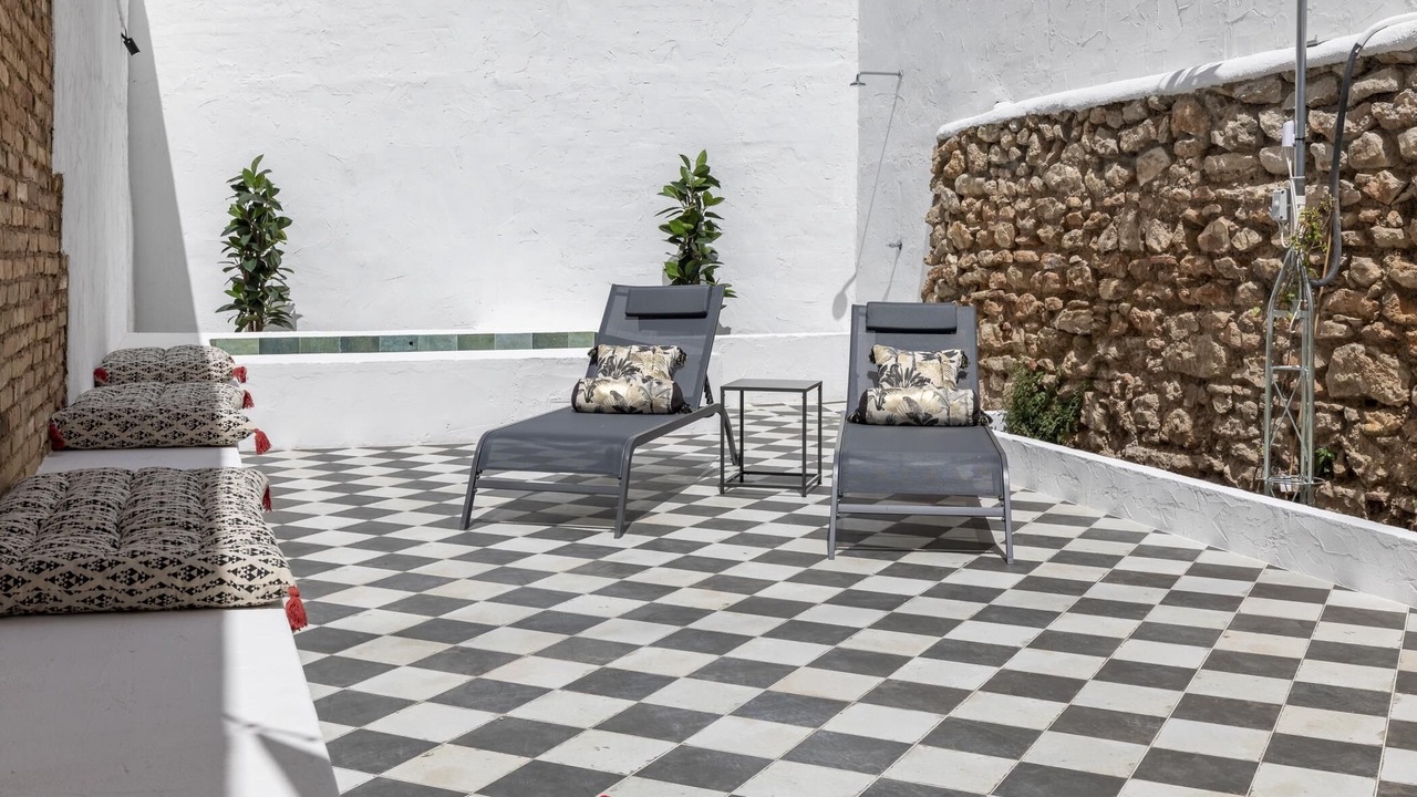 Photo of Patio Balcony in Patraix