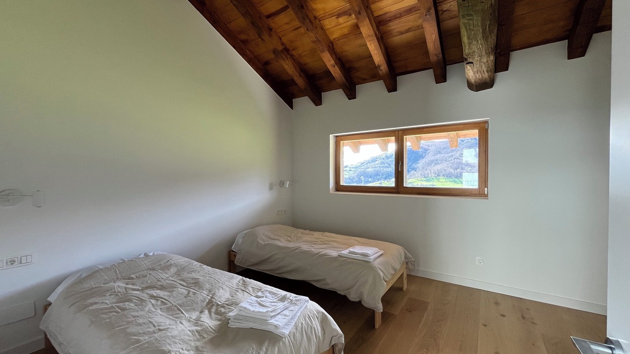 Photo of Bedroom in Aia