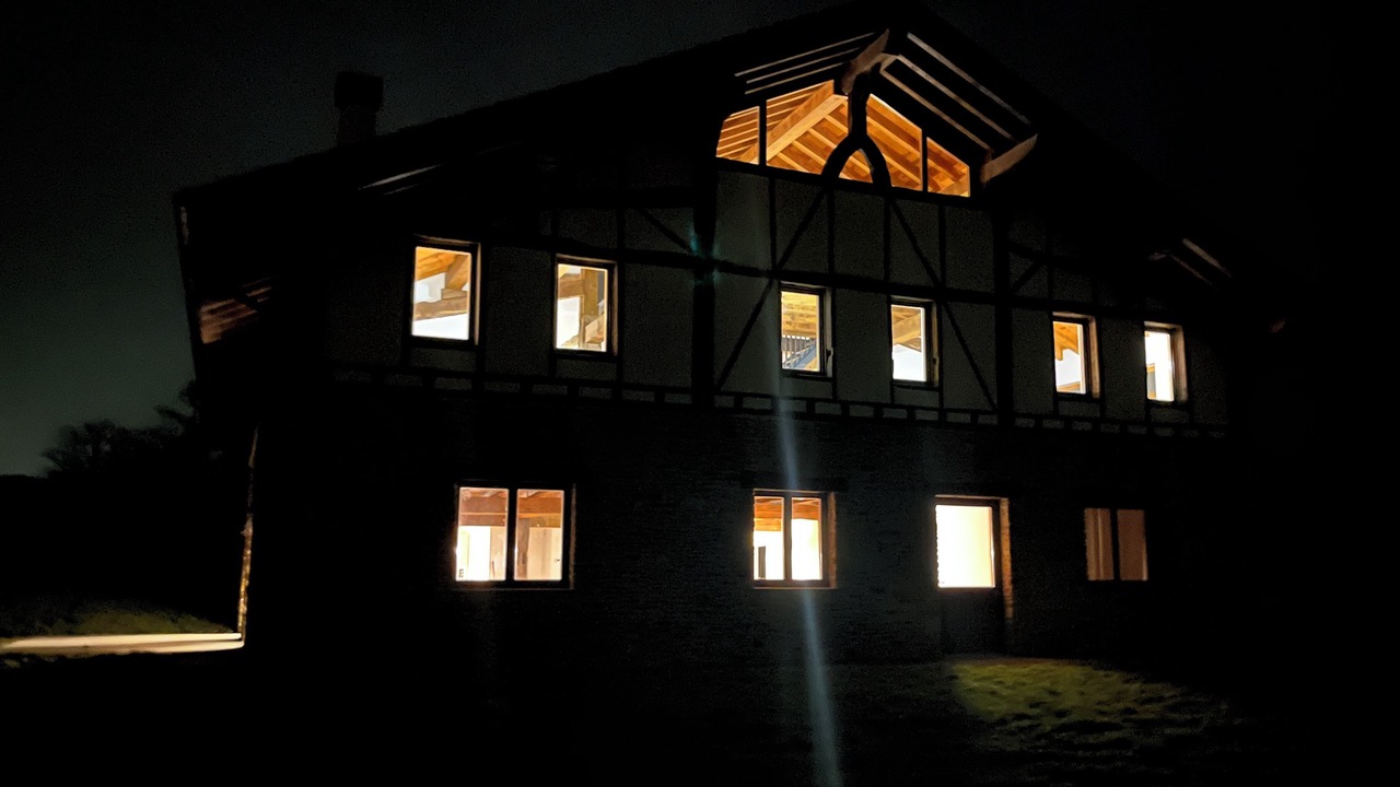 Photo of Outdoor in Aia