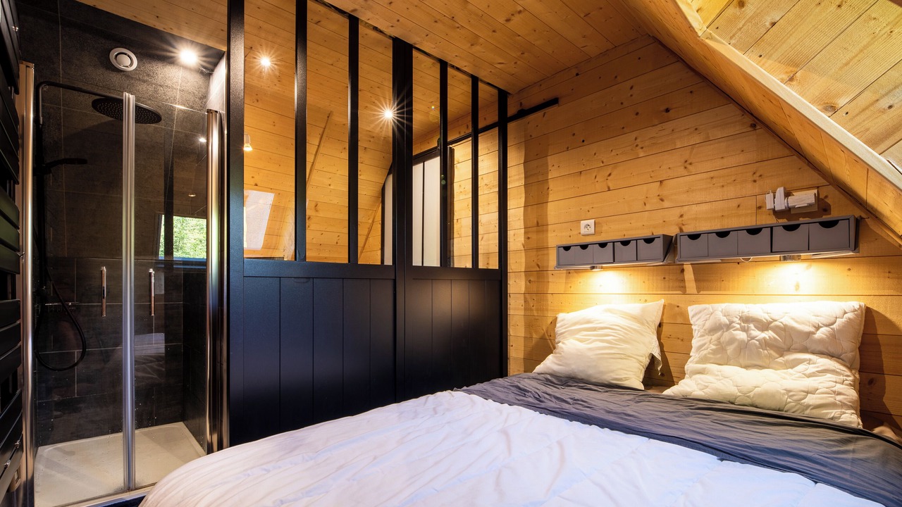 Photo of Bedroom in Campan