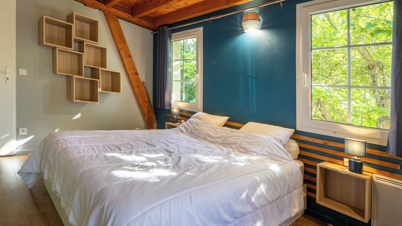 Photo of Bedroom in Campan