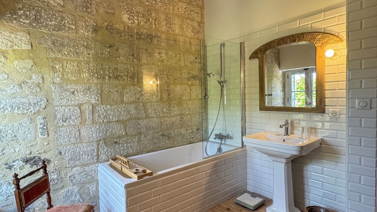 Photo of Bathroom in Villeneuve-les-Avignon