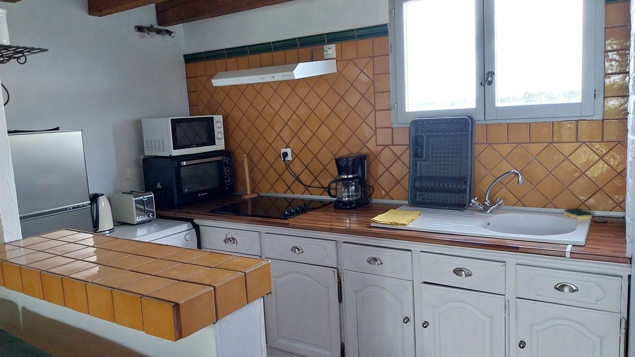 Photo of Kitchen in Vestric-et-Candiac