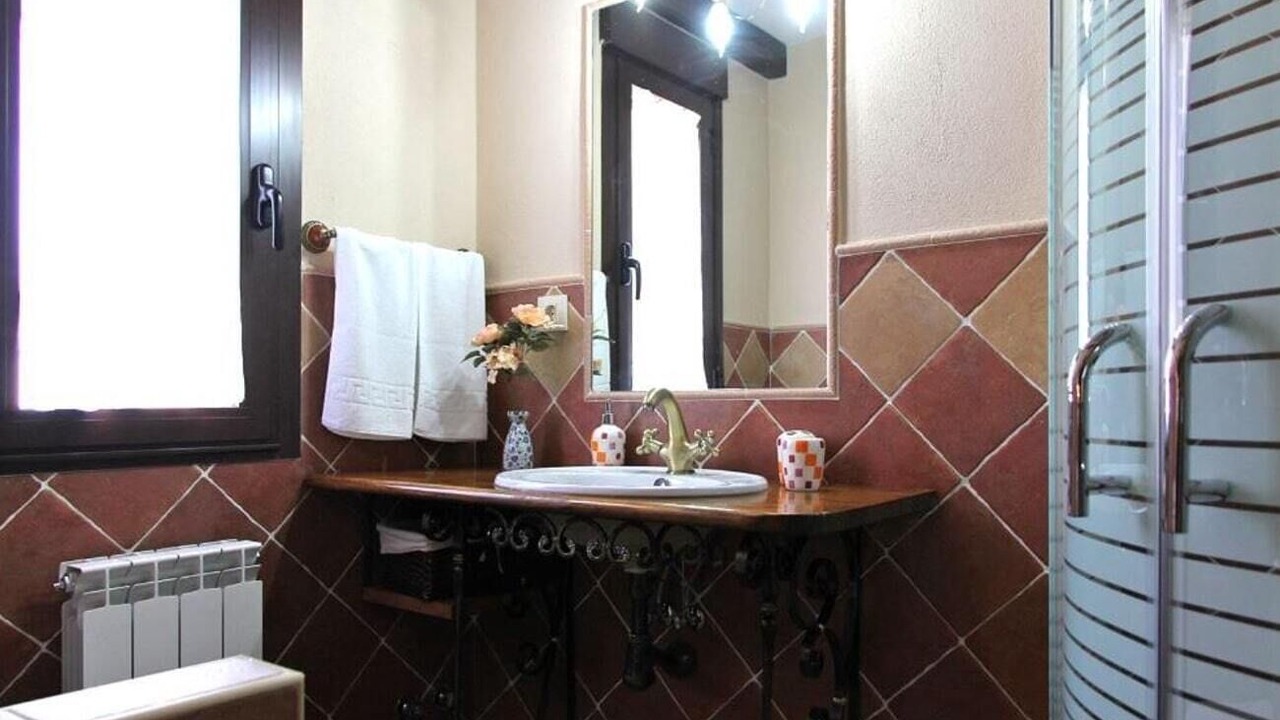Photo of Bathroom in Aldehuela del Rincon