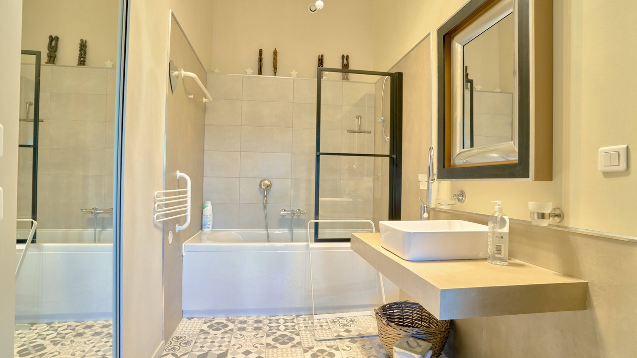 Photo of Bathroom in Apt
