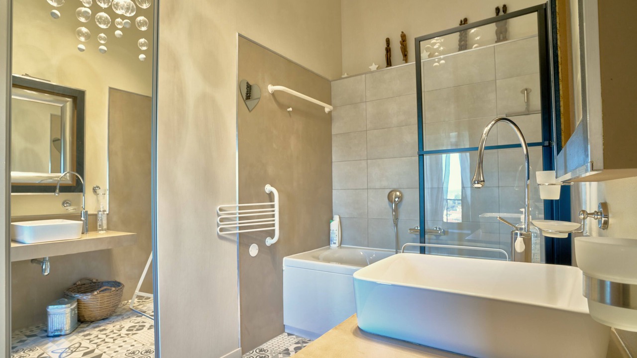 Photo of Bathroom in Apt
