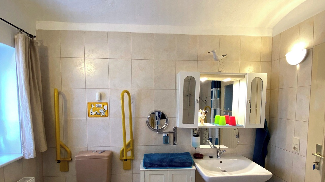 Photo of Bathroom in Strodehne