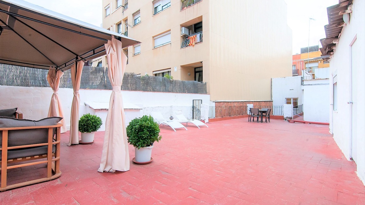 Photo of Outdoor in Sants-Badal
