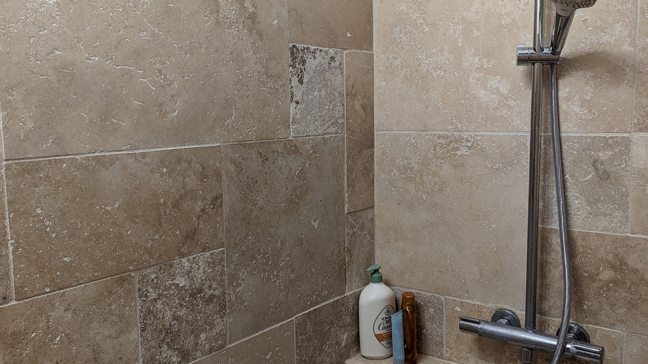 Photo of Bathroom in Saint-Victor-la-Coste