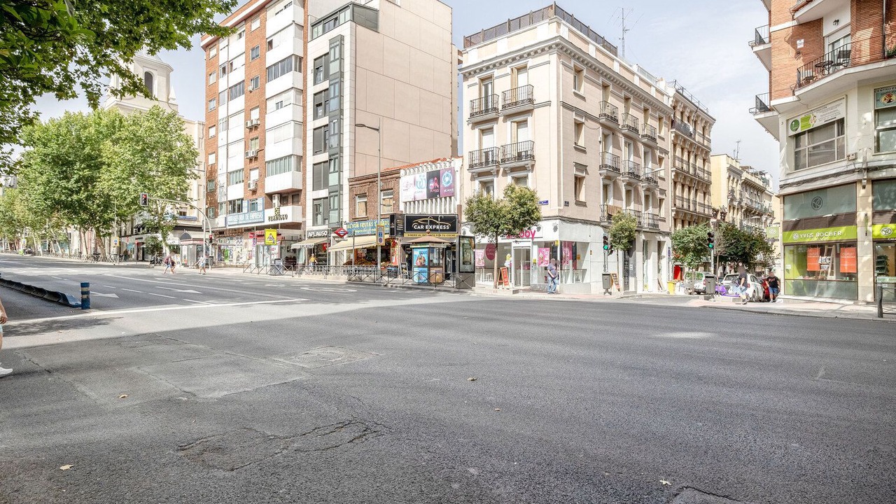 Photo of Others in Cuatro Caminos