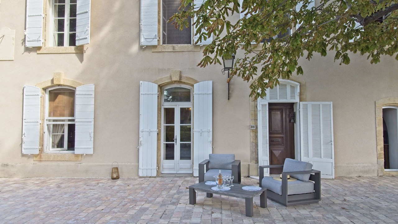 Photo of Patio Balcony in Saint-Chamas