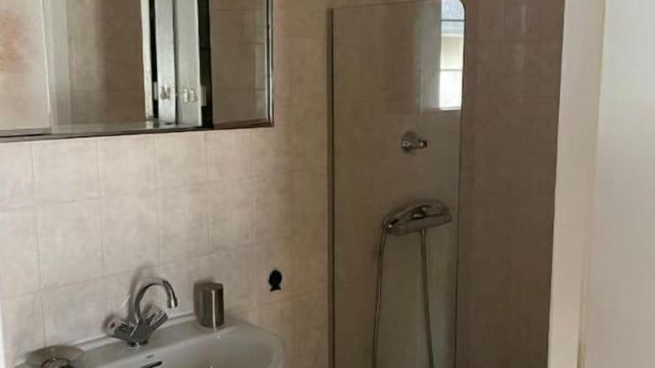 Photo of Bathroom in Campan