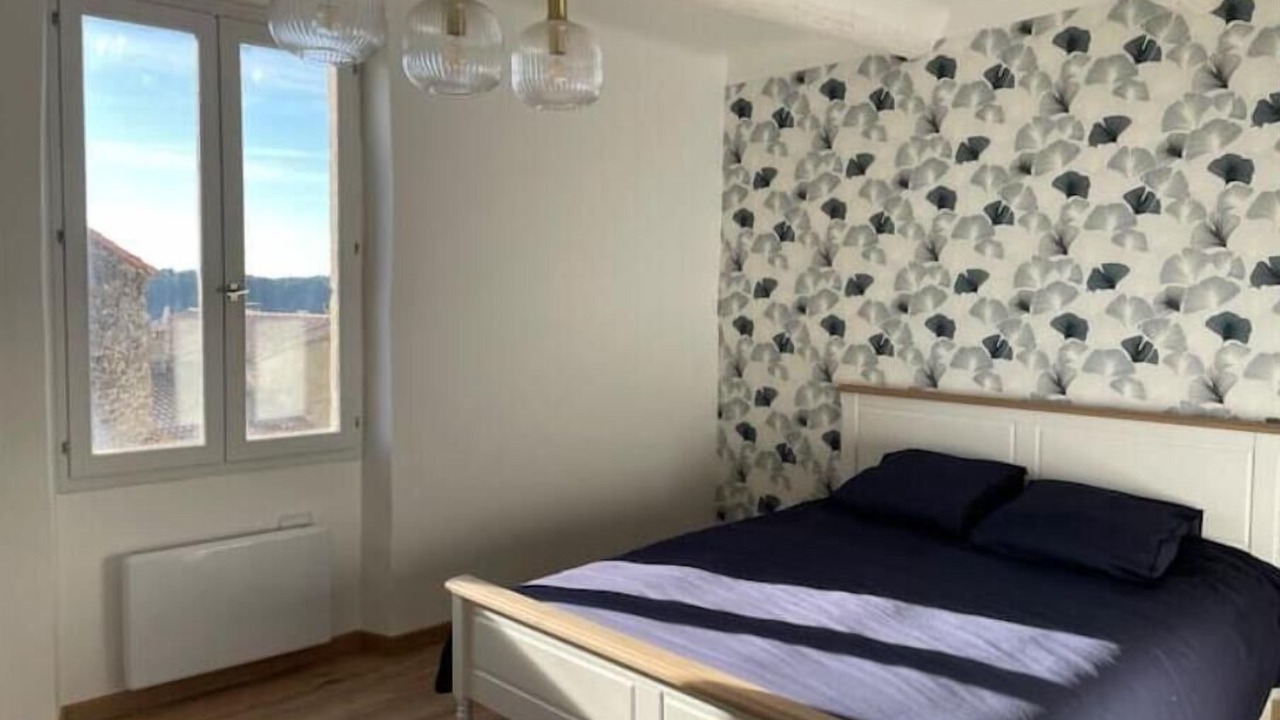 Photo of Bedroom in Cornillon-Confoux
