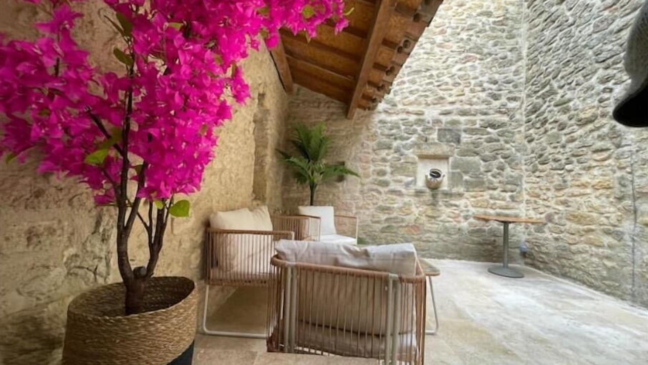 Photo of Patio Balcony in Cornillon-Confoux