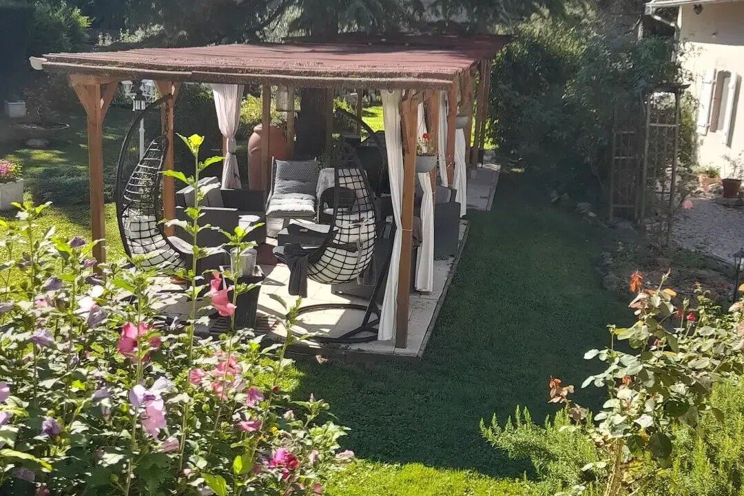 Photo of Patio Balcony in Chissey-sur-Loue