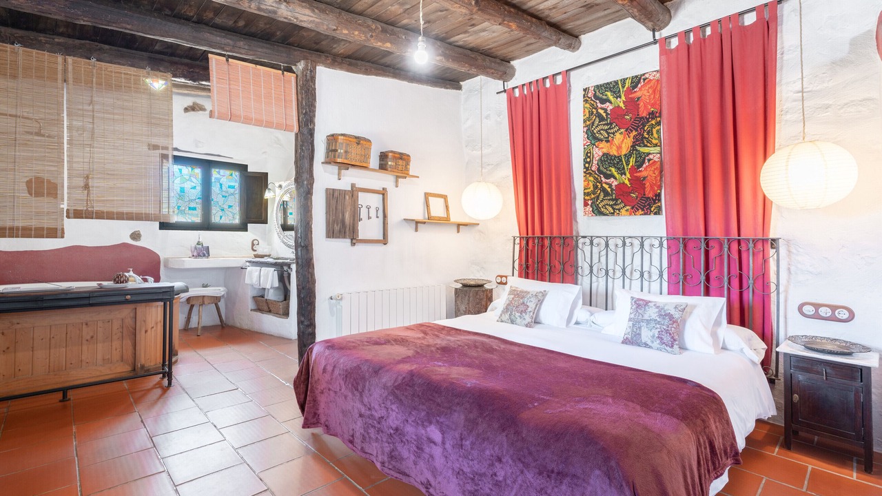 Photo of Bedroom in La Torre d'En Besora