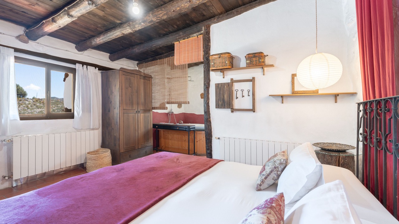Photo of Bedroom in La Torre d'En Besora
