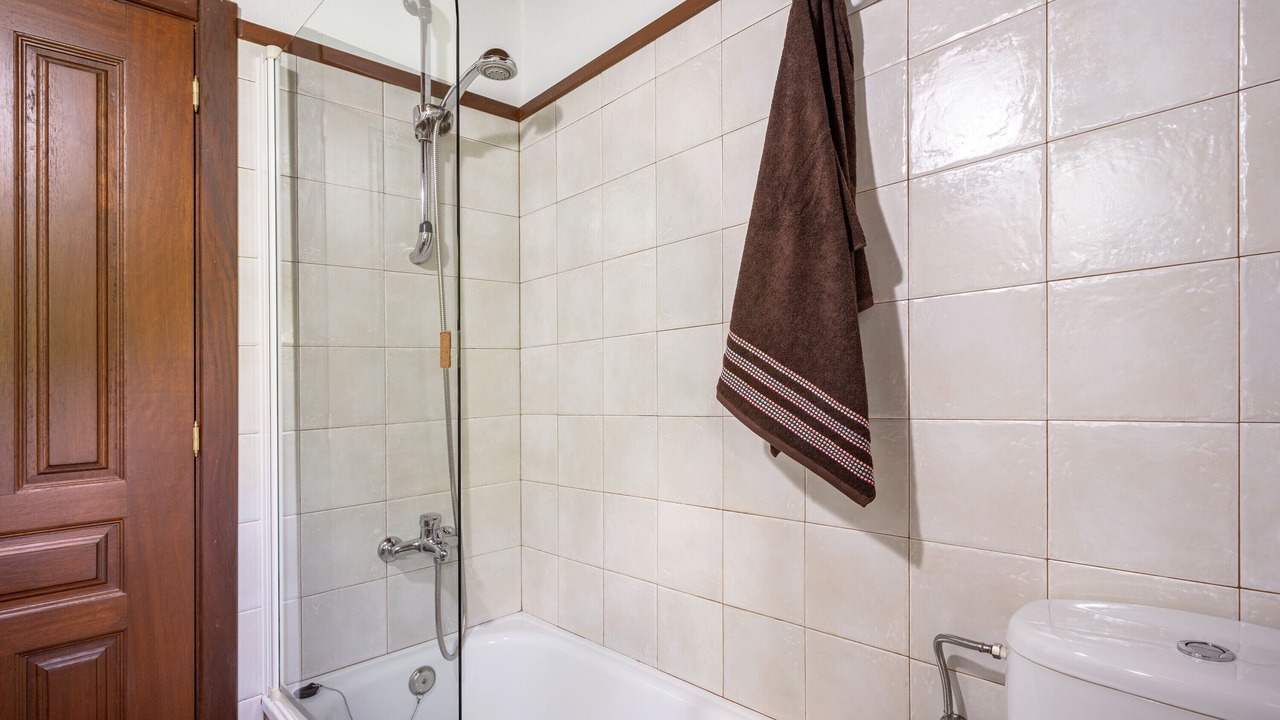 Photo of Bathroom in Puente Nuevo
