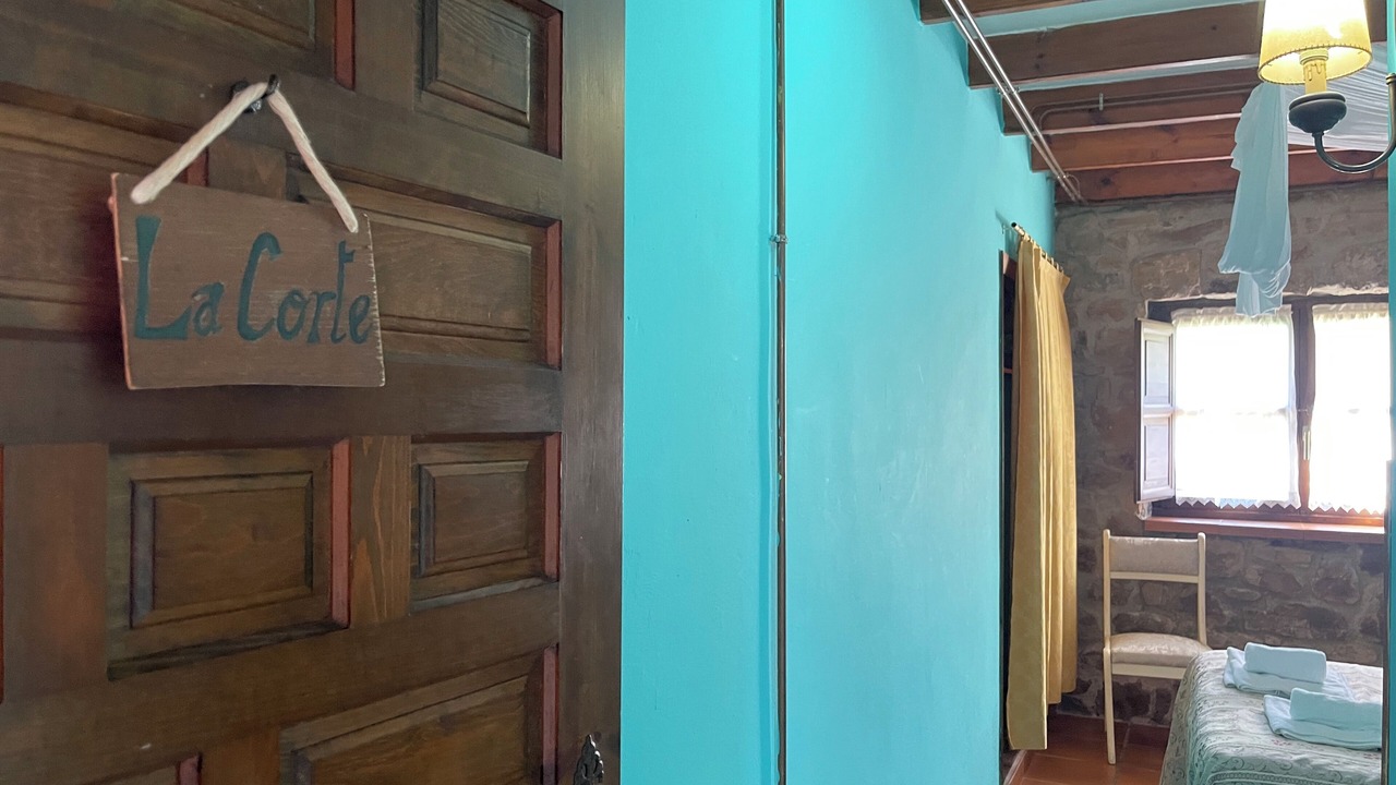 Photo of Bedroom in Tresvilla