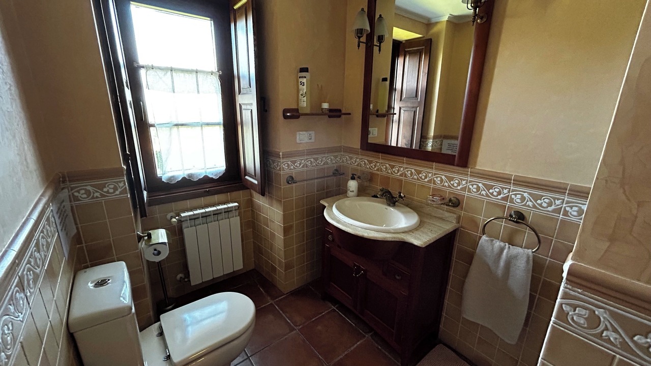Photo of Bathroom in Voto
