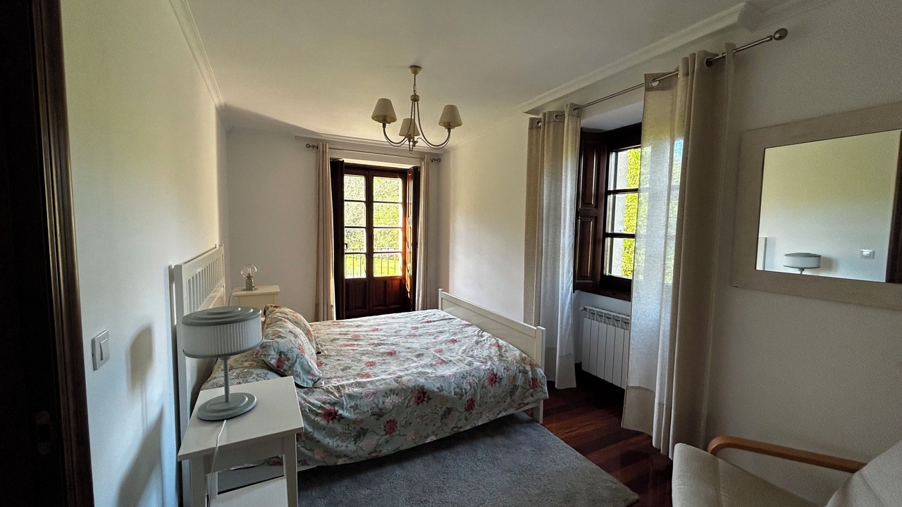 Photo of Bedroom in Voto