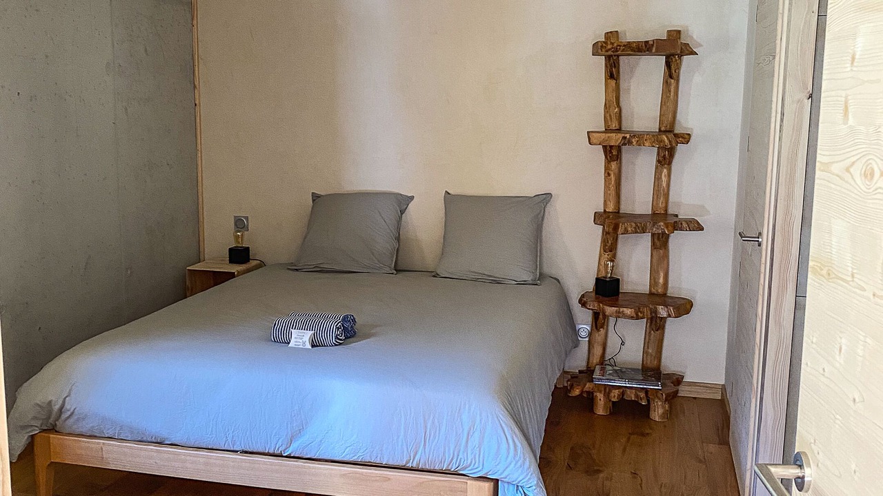 Photo of Bedroom in Entremont