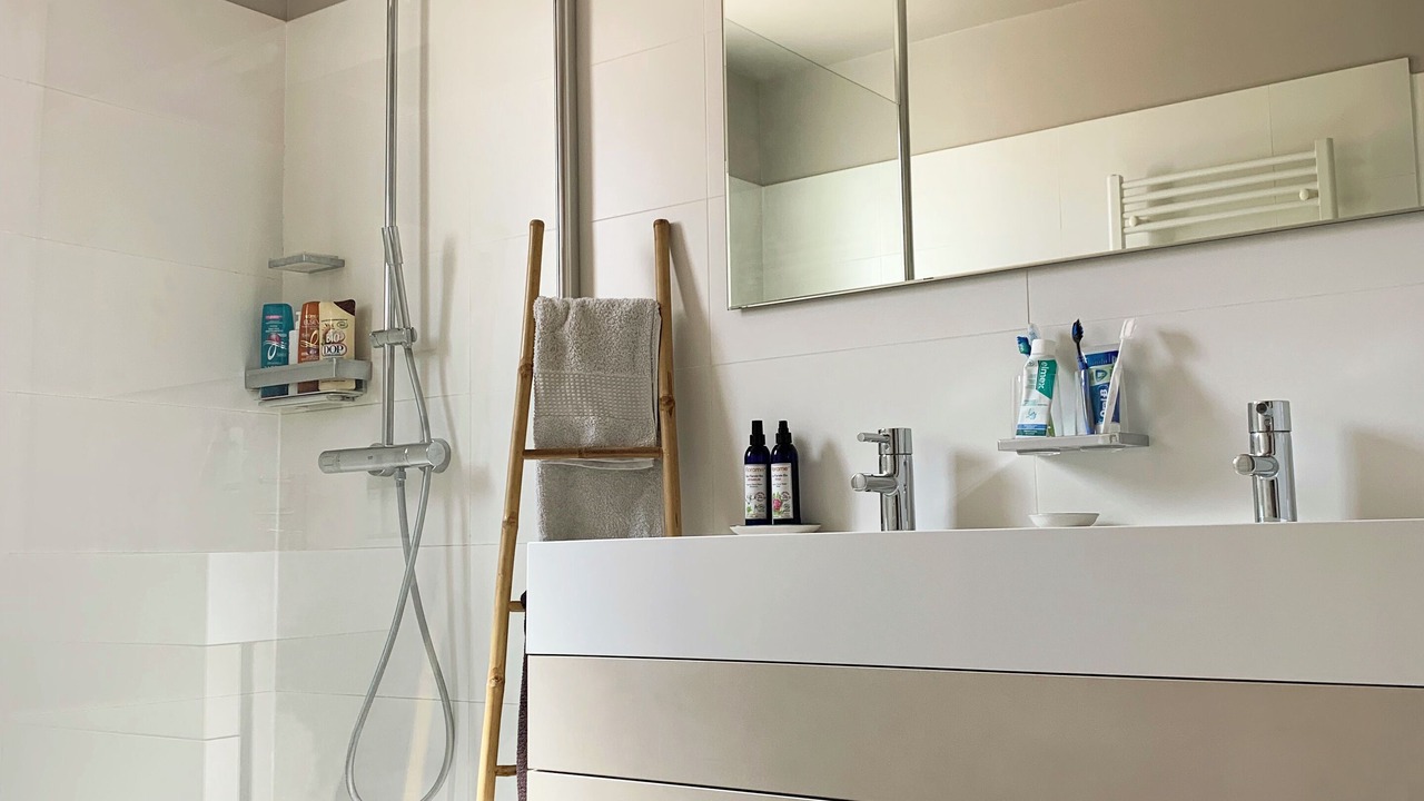 Photo of Bathroom in Lambesc