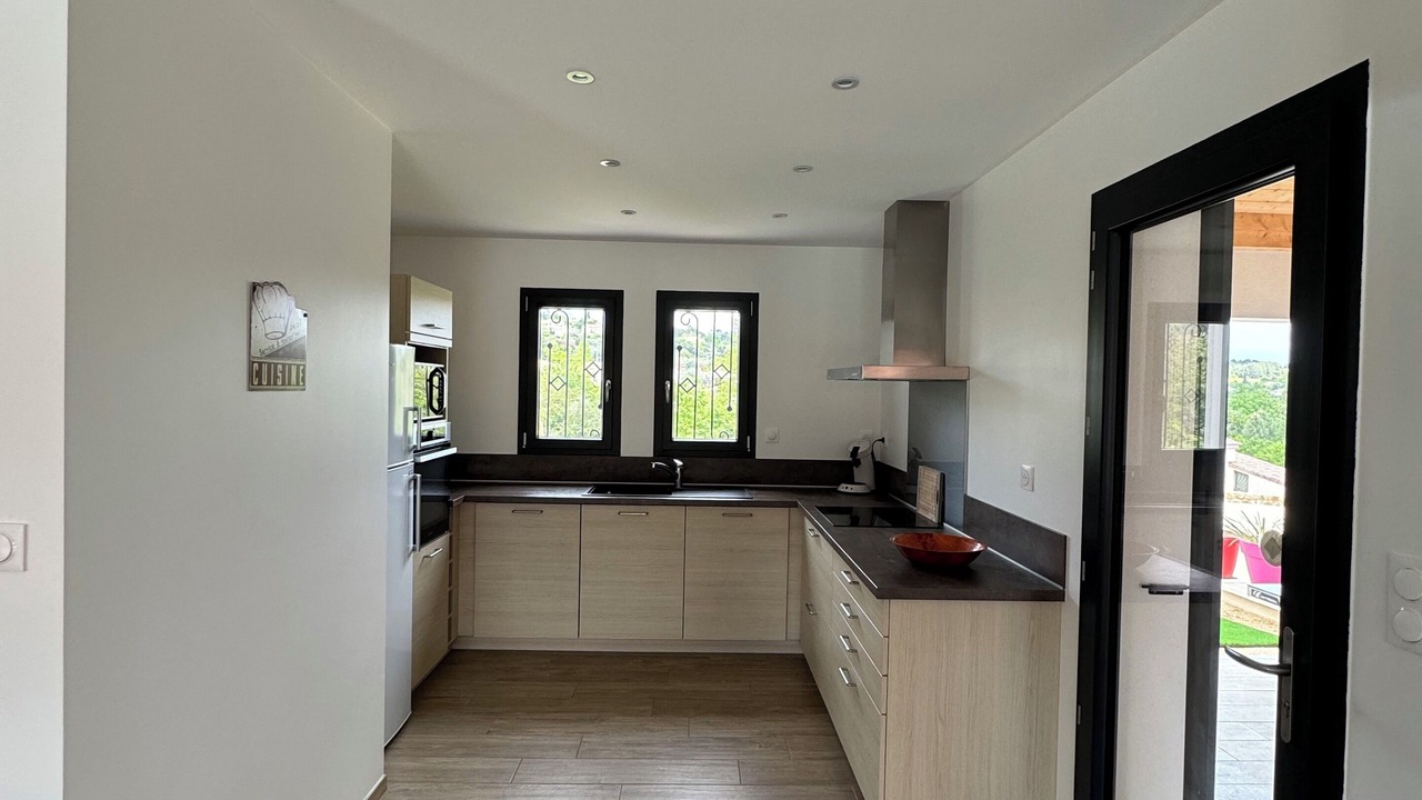 Photo of Kitchen in Joyeuse