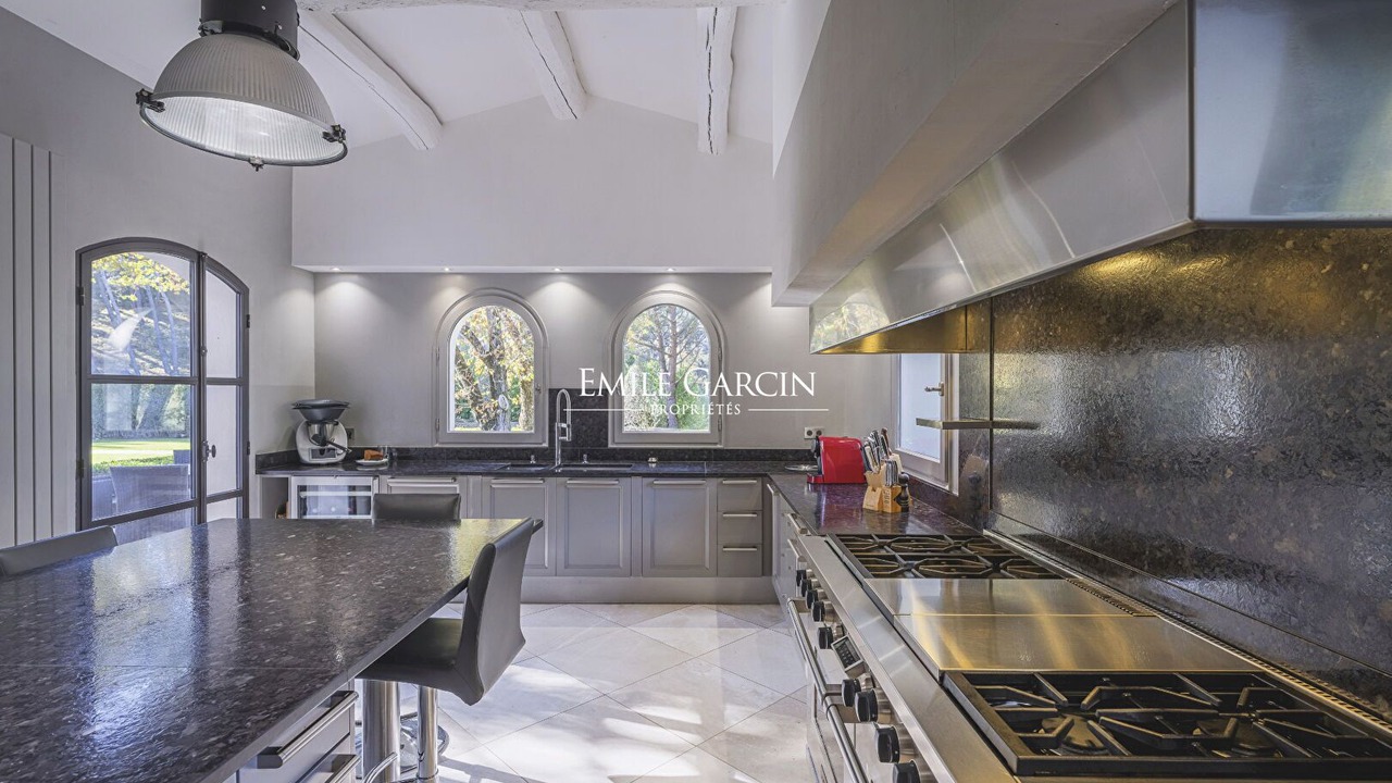 Photo of Kitchen in Pont Royal