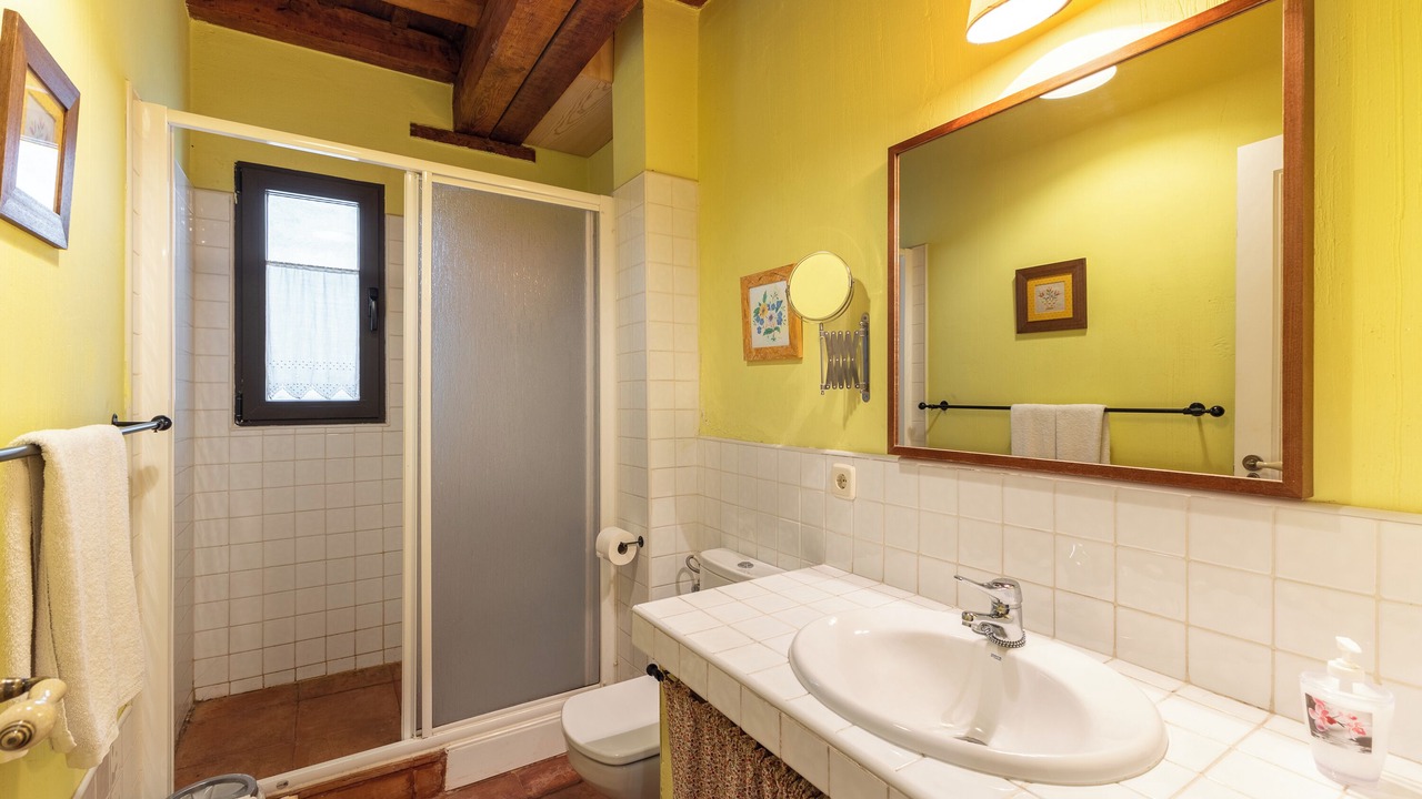 Photo of Bathroom in Tabladillo