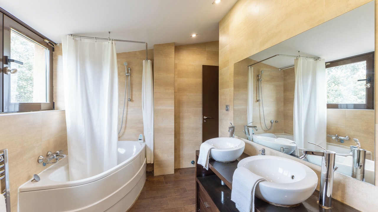 Photo of Bathroom in Vegas de Matute