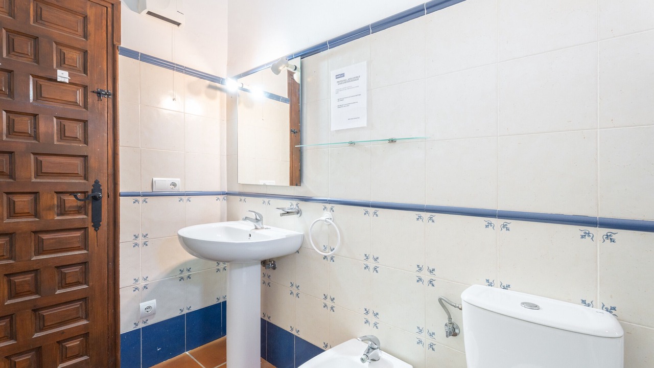 Photo of Bathroom in Altura