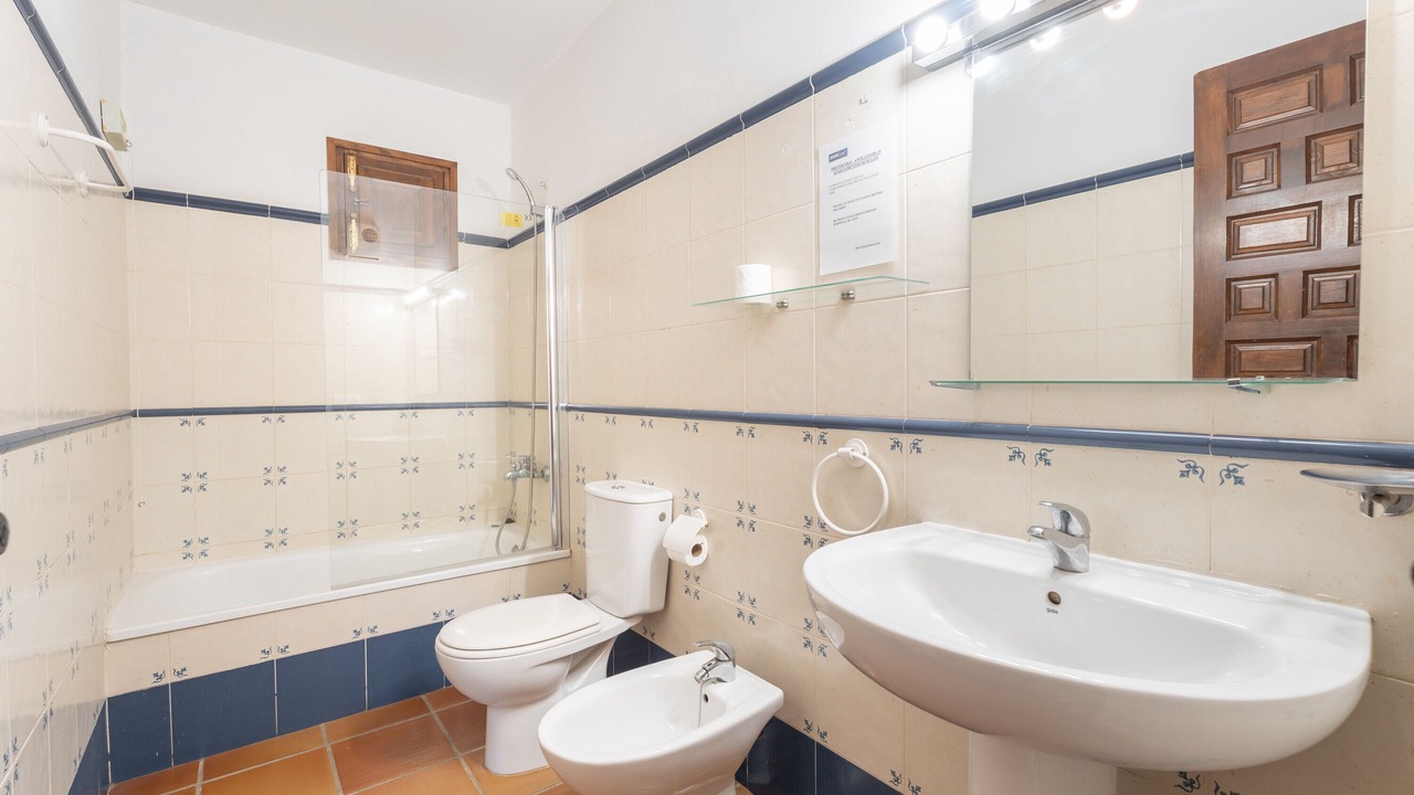 Photo of Bathroom in Altura