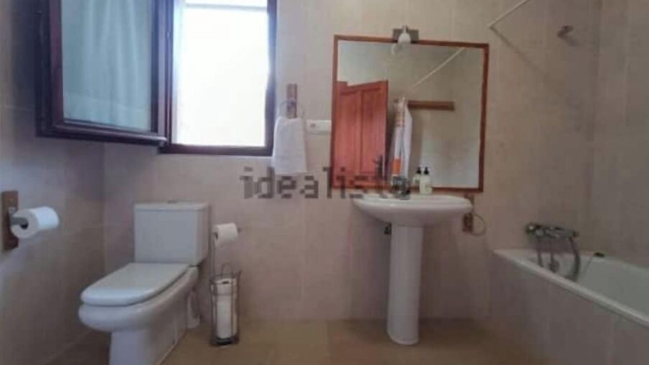 Photo of Bathroom in Sierra