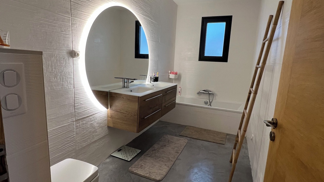 Photo of Bathroom in Bellegarde