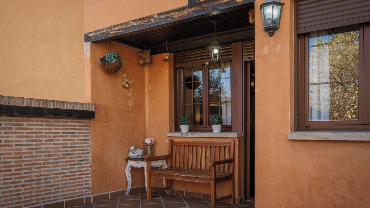 Photo of Patio Balcony in Hontoria del Pinar