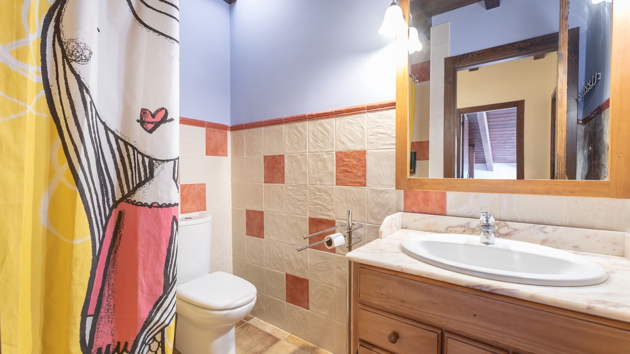 Photo of Bathroom in Alcala de la Selva