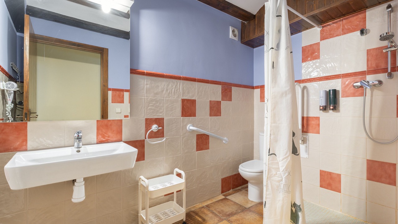 Photo of Bathroom in Alcala de la Selva