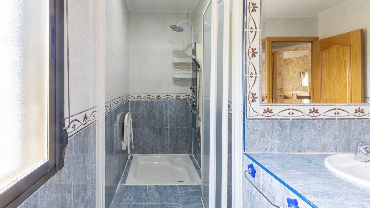 Photo of Bathroom in Fuentiduena de Tajo