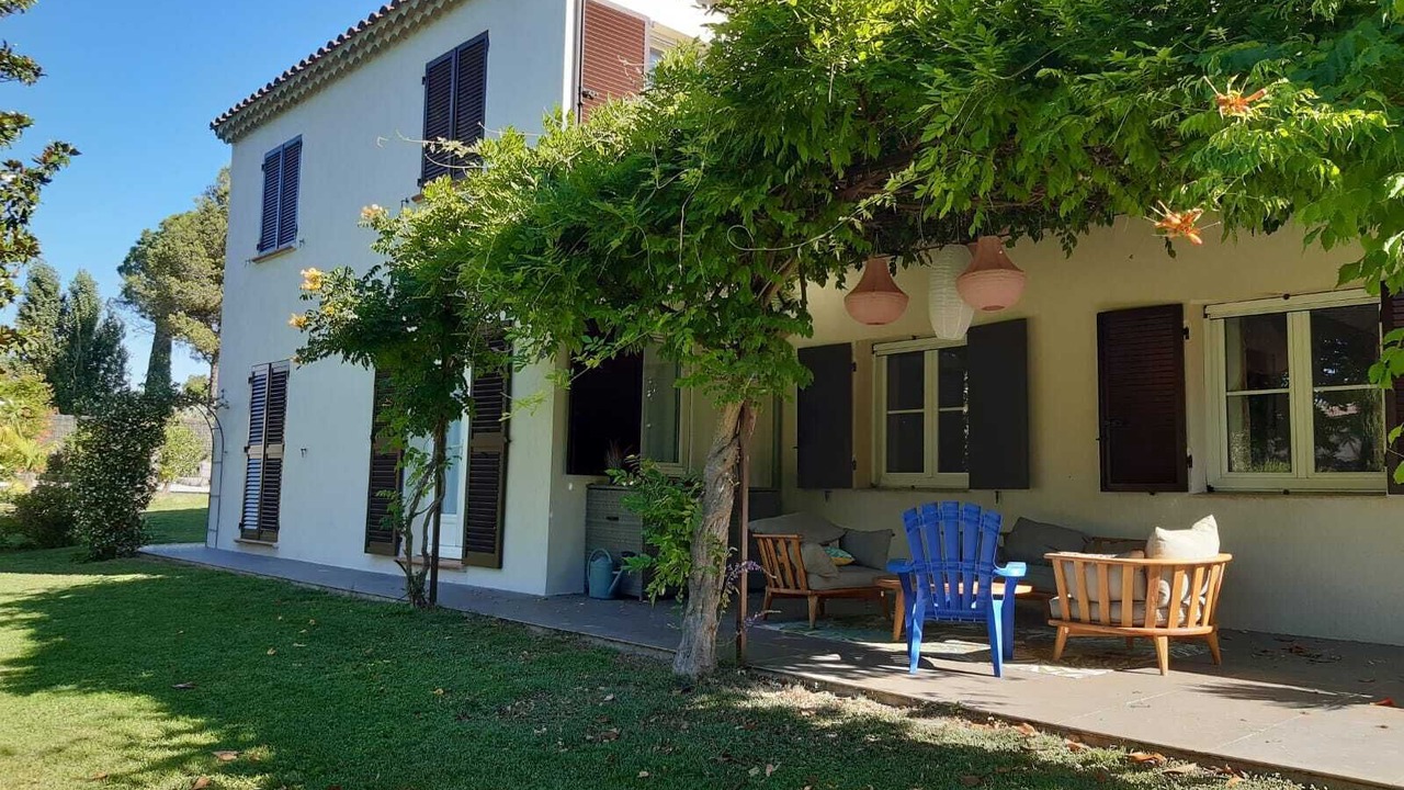 Photo of Patio Balcony in Cabries