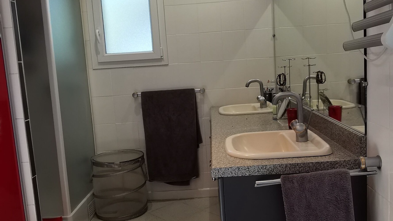 Photo of Bathroom in Quartier des Espesses