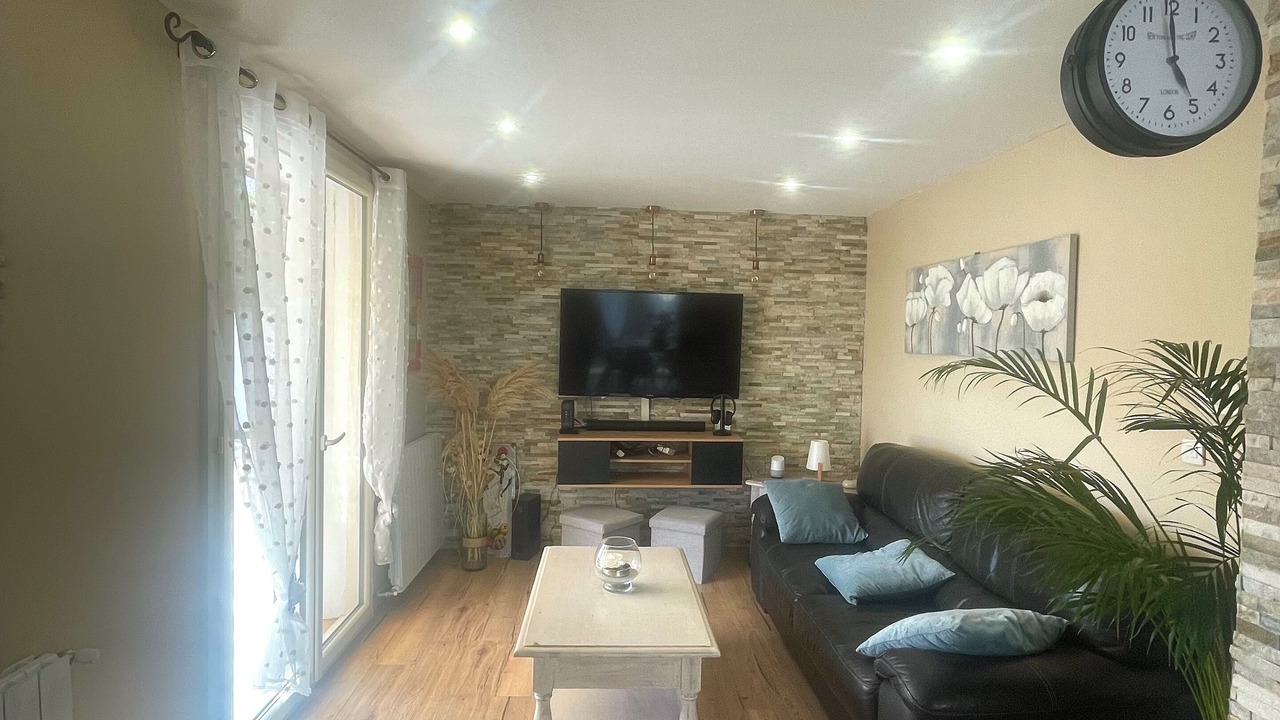 Photo of Livingroom in Manduel