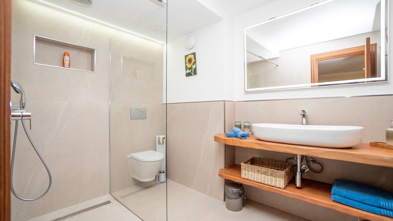 Photo of Bathroom in Crestatx
