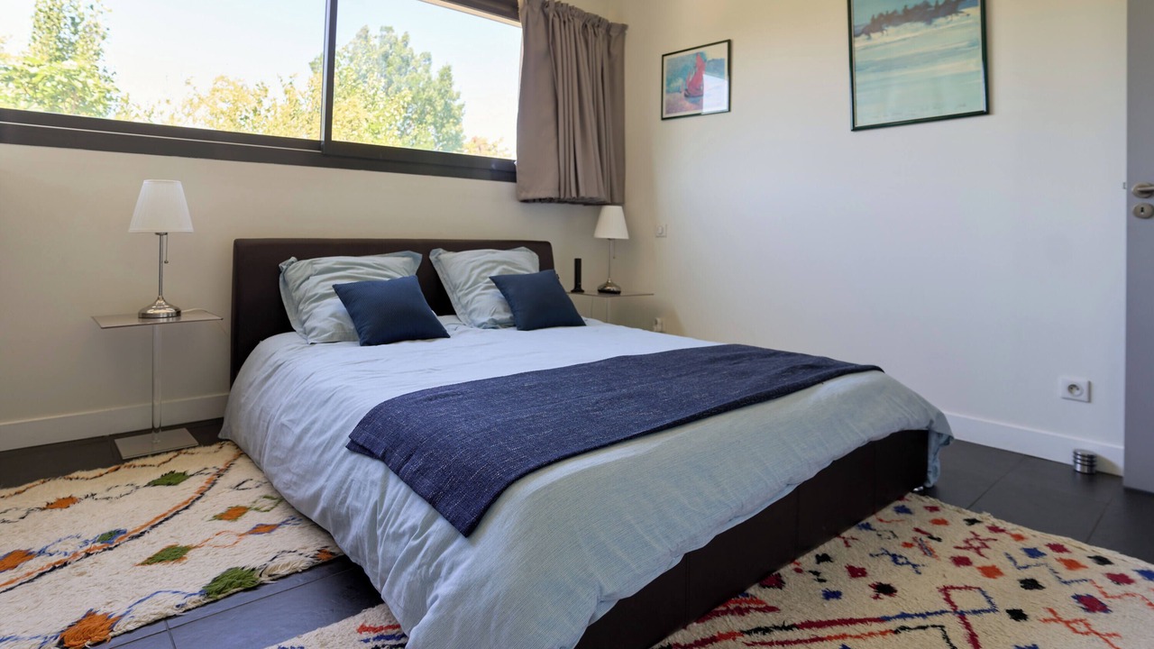 Photo of Bedroom in L'Isle-sur-la-Sorgue
