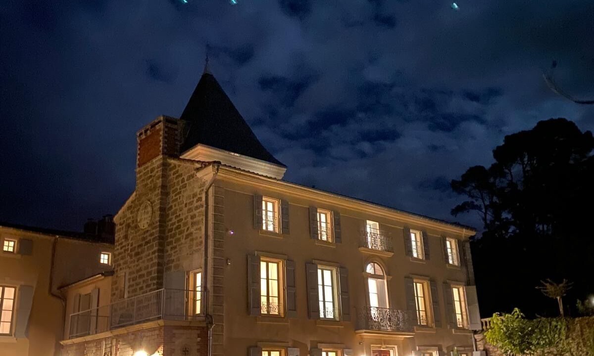 Photo of Outdoor in Caux